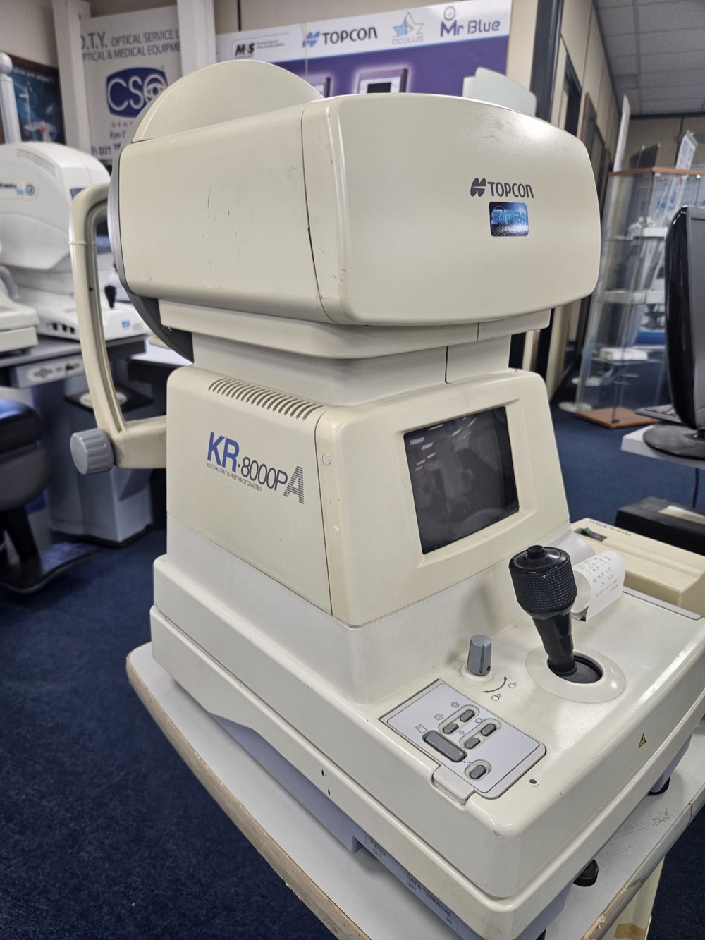 Topcon KR-8000PA — אוטו קרטו-רפרקטומטר